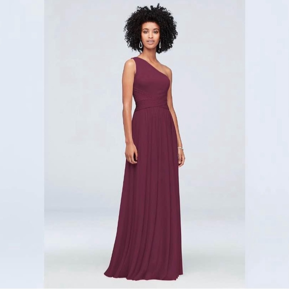 NWT - David’s Bridal - One Shoulder Mesh Dress - Size 10 / Wine